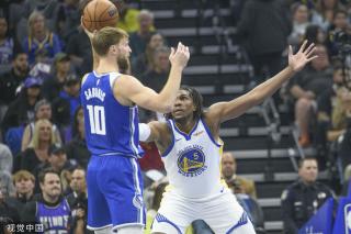 球员收入前 球员收入前